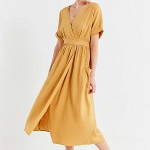 Urban Outfitters Gabrielle Linen Midi Wrap Dress S